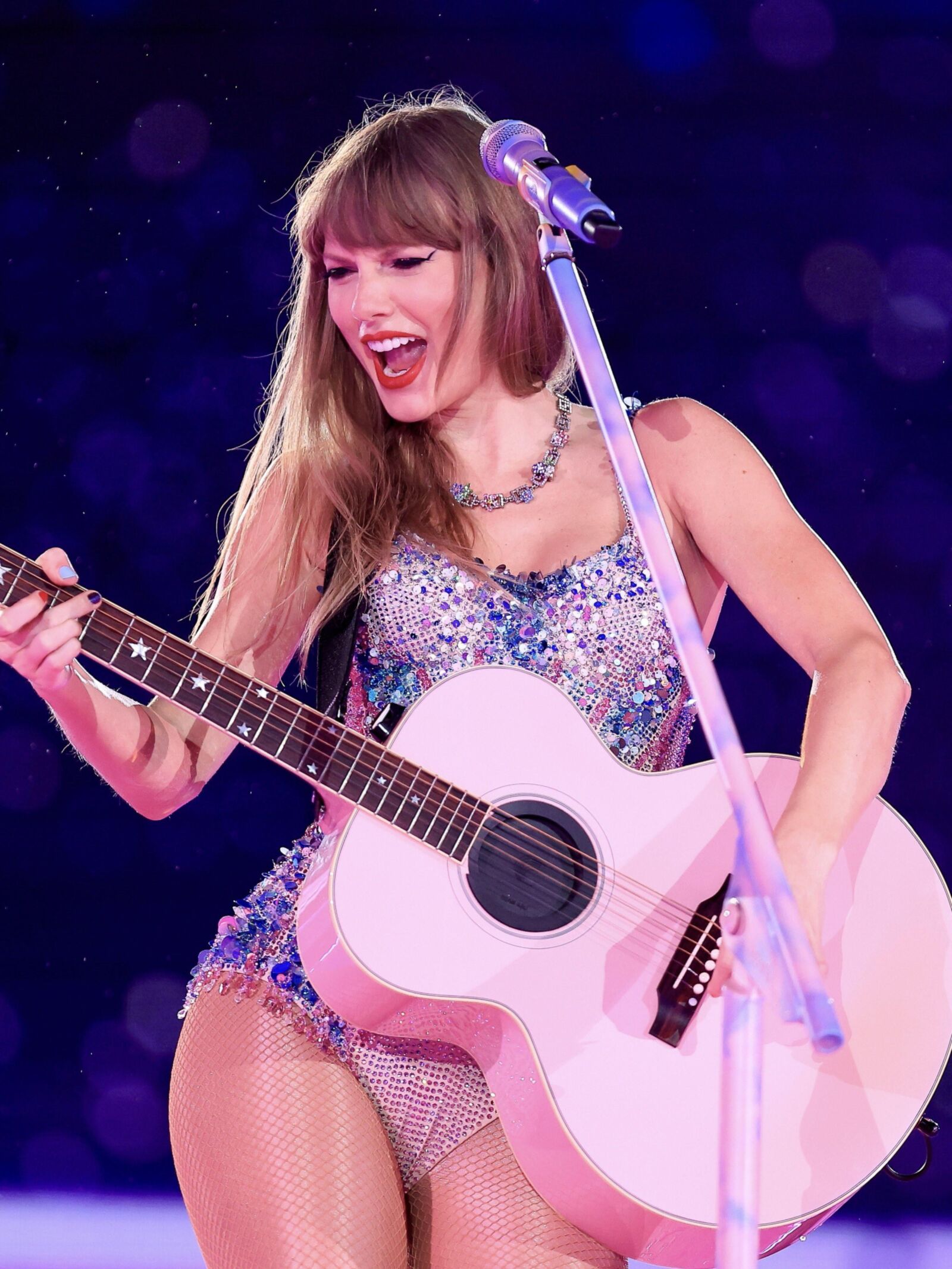 Taylor Swift needs a good fuck