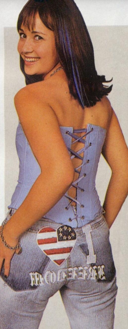 Samia Ghadie Foto