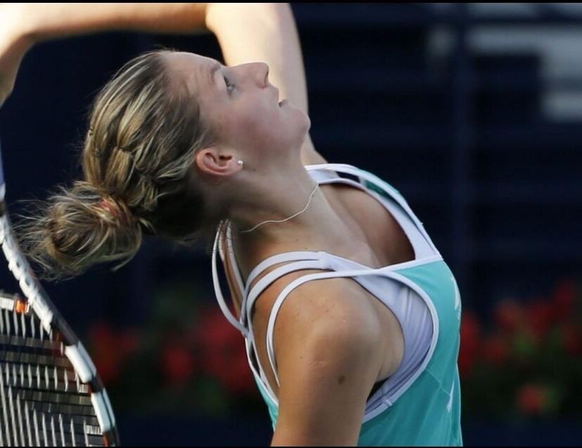 Temps amusant, tennis sexy