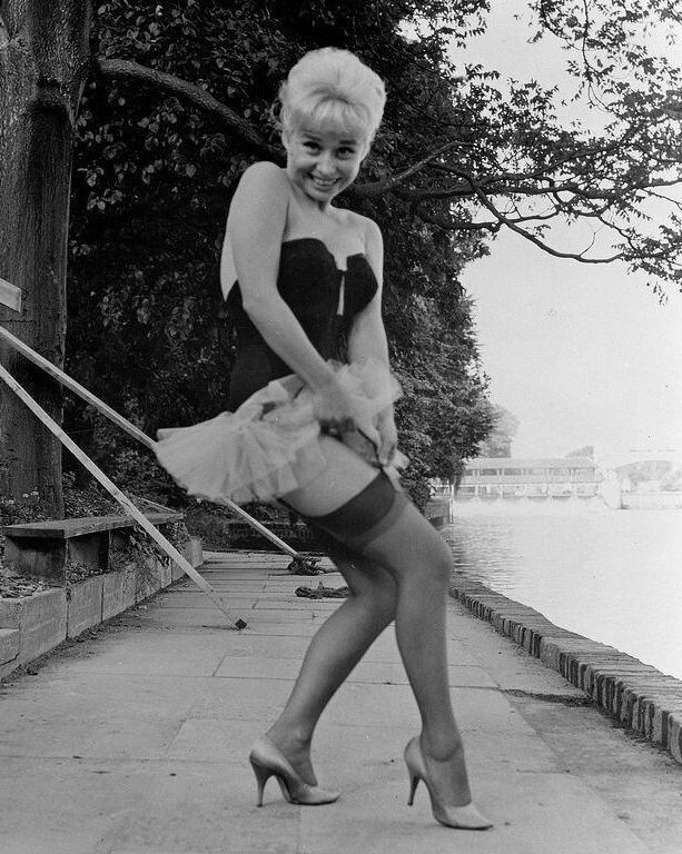 BARBARA WINDSOR