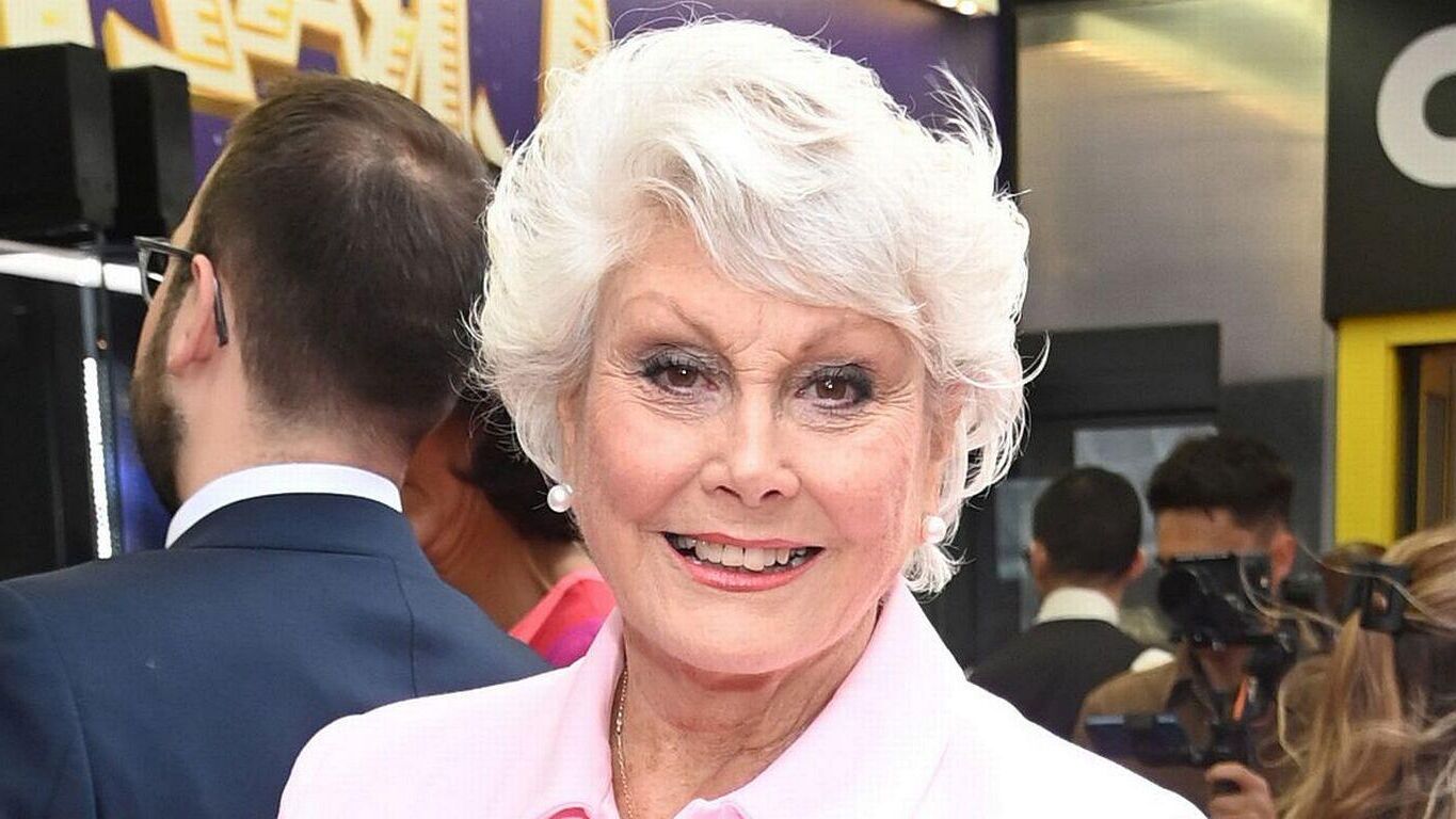 Angela Rippon