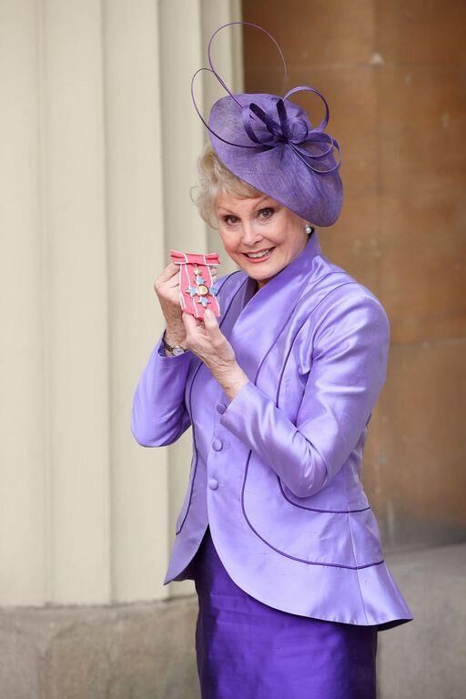 Angela Rippon
