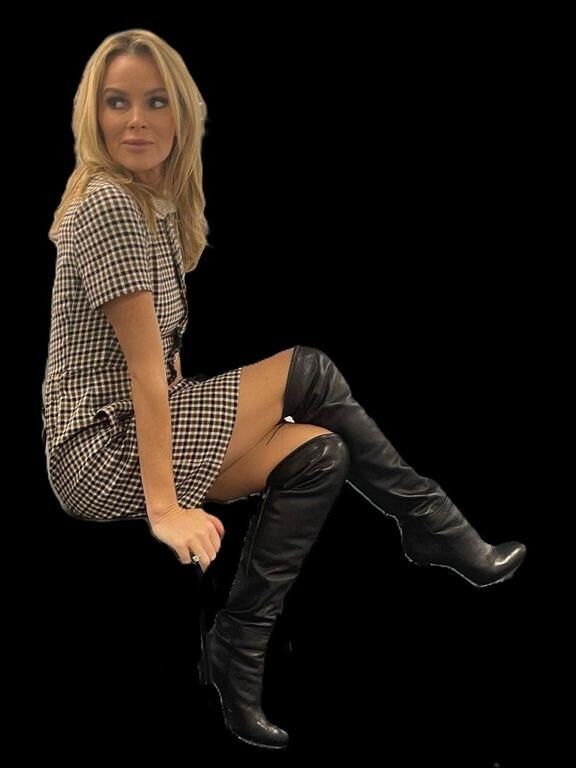 AMANDA HOLDEN