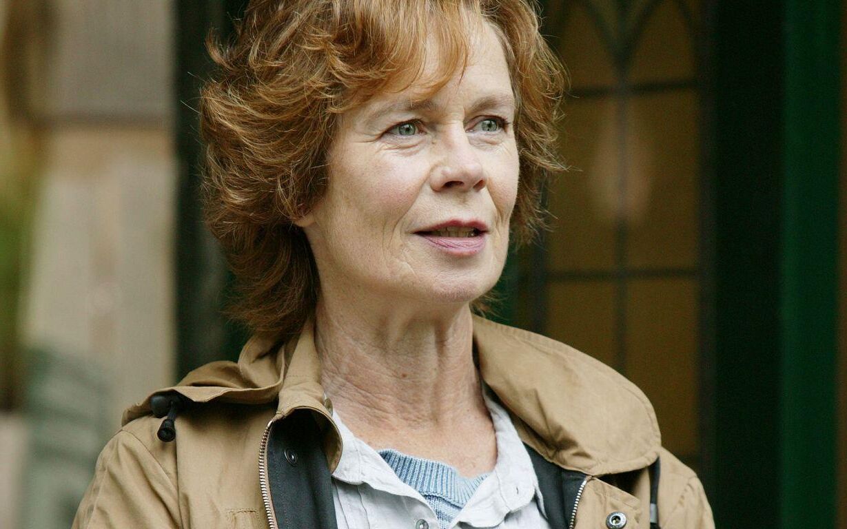 Celia Imrie