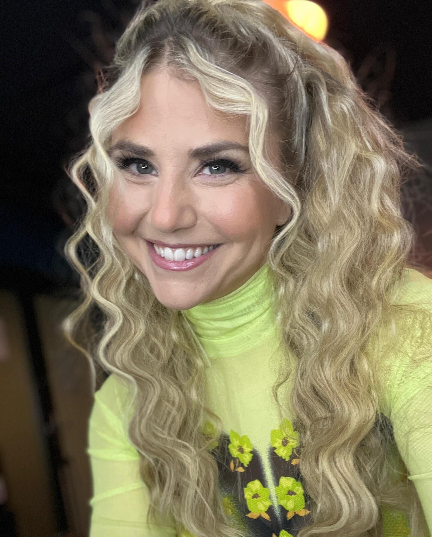 Beatrice Egli Die Perfekte Wichsvorlage