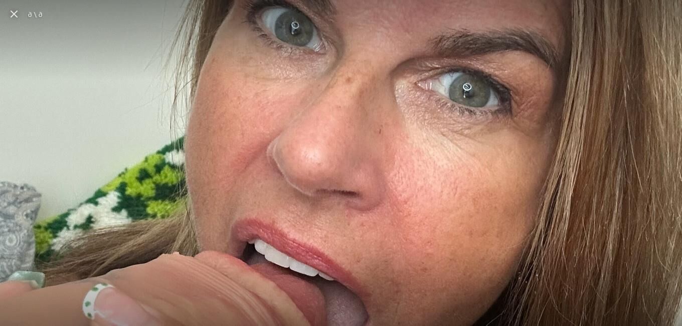 Milf Mary Screenshots