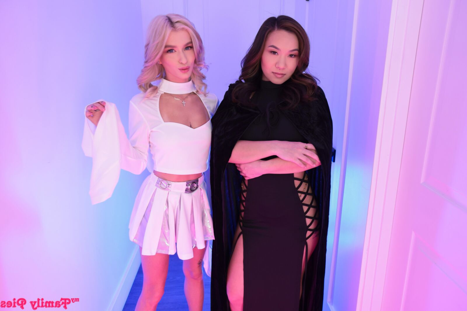 Emma Rosie yo, Kimmy Kimm Yo Steamsis se une al lado de la lujuria
