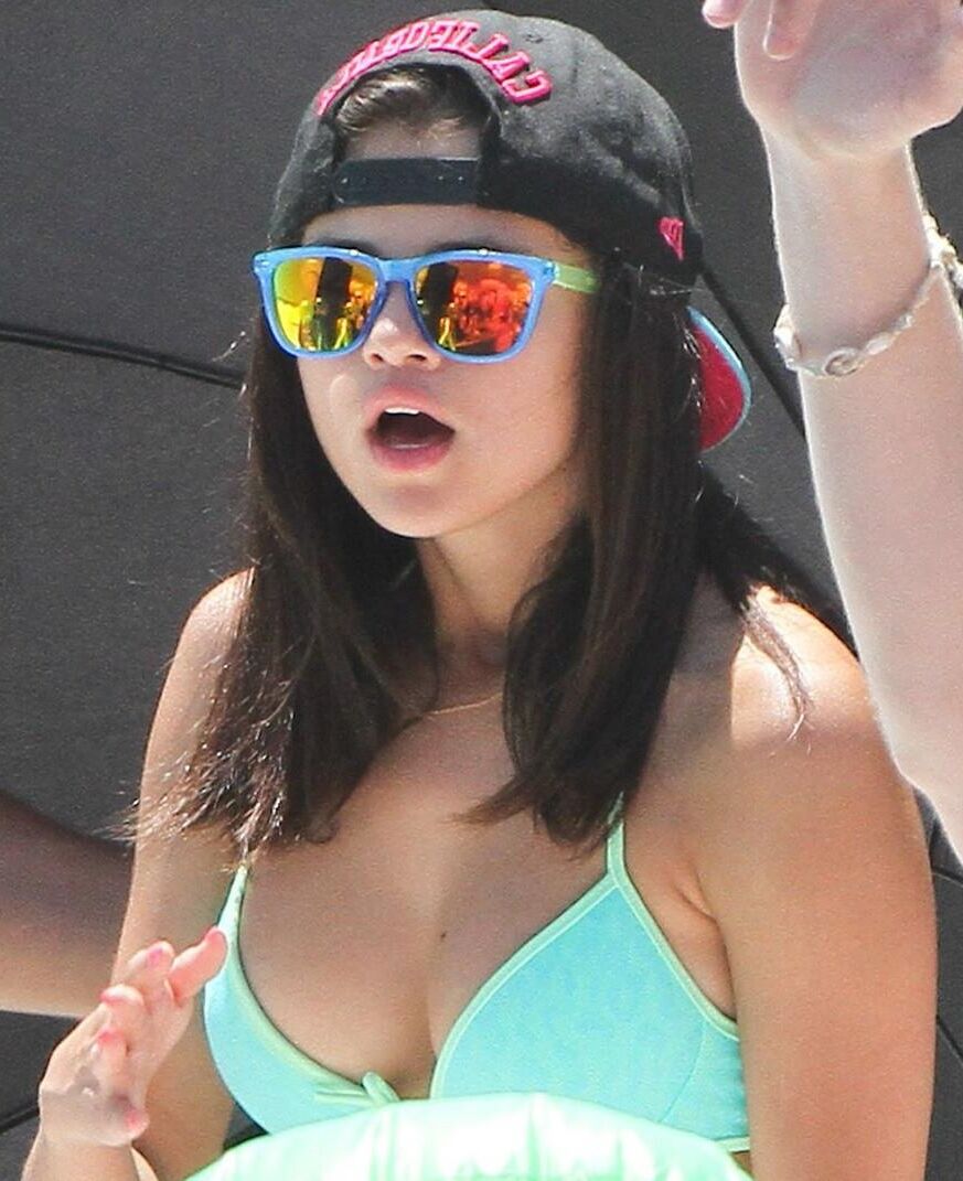 Selena Gomez é por que você o tocou