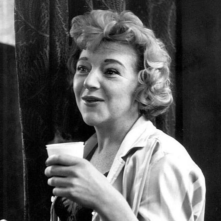 Dora Bryan