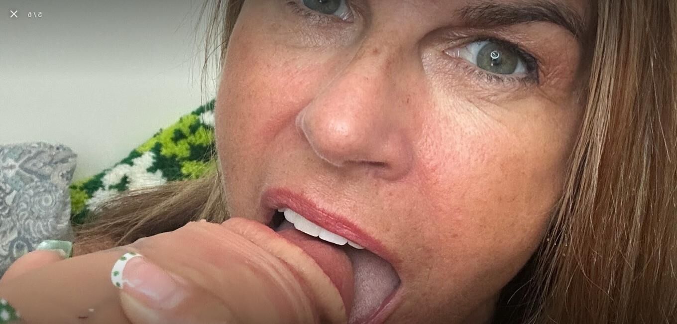 Milf Mary Screenshots