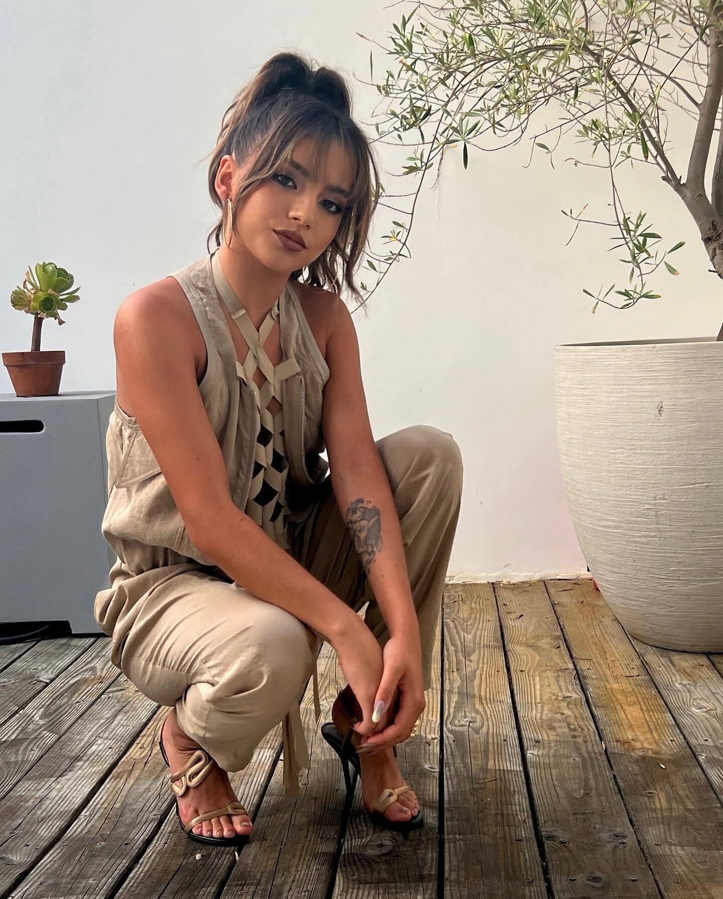 Celebridades impecáveis ​​Isabela Merced