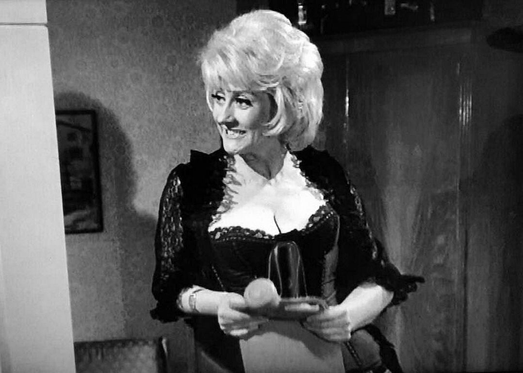 Liz Frazer