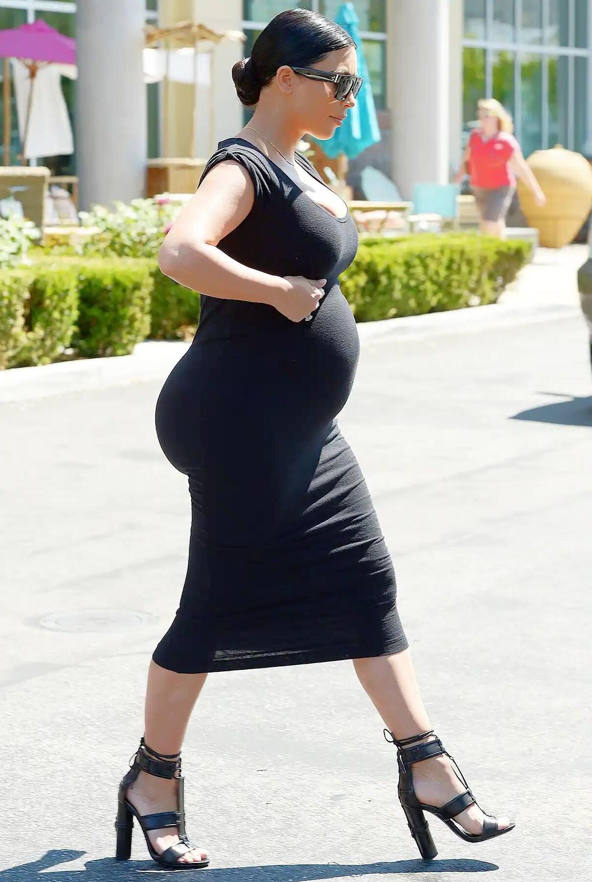 Putas de celebridades embarazadas, material de cría