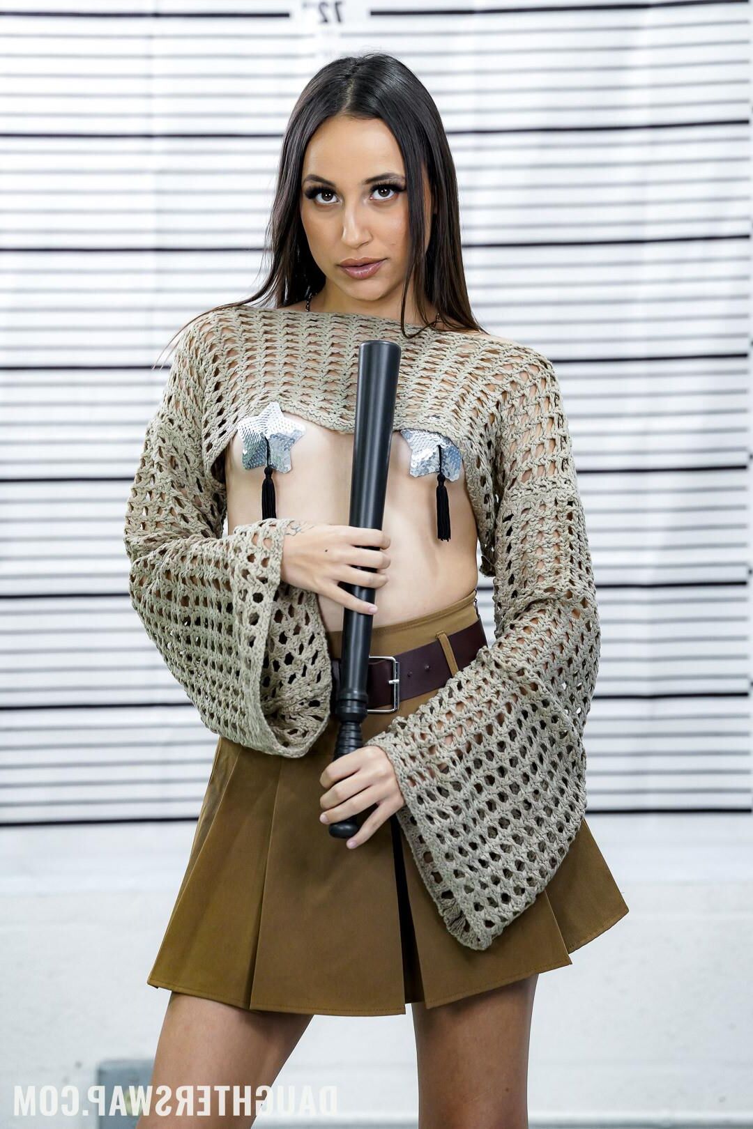 Lola Aiko , Charlotte Mae yo Whatever, Officer Stepdaddy
