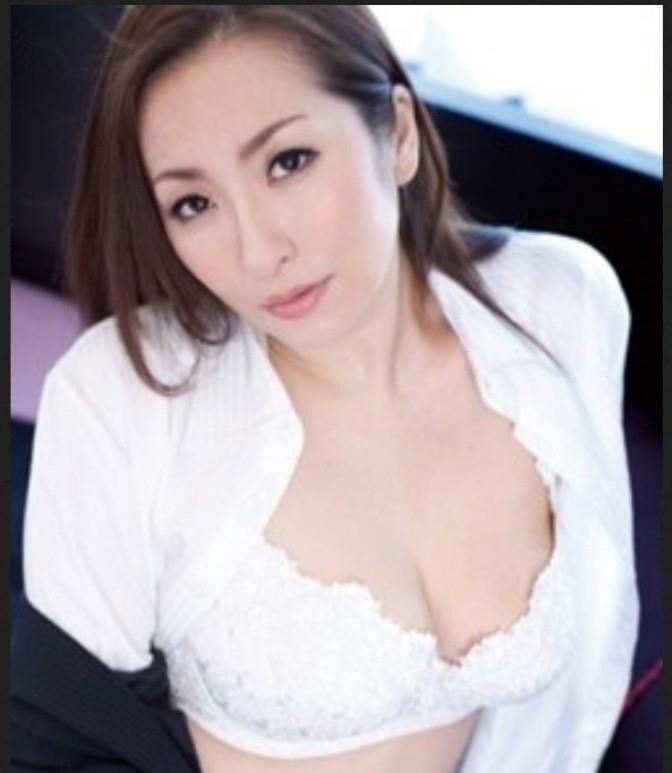 Aoi Aoyama Photo #