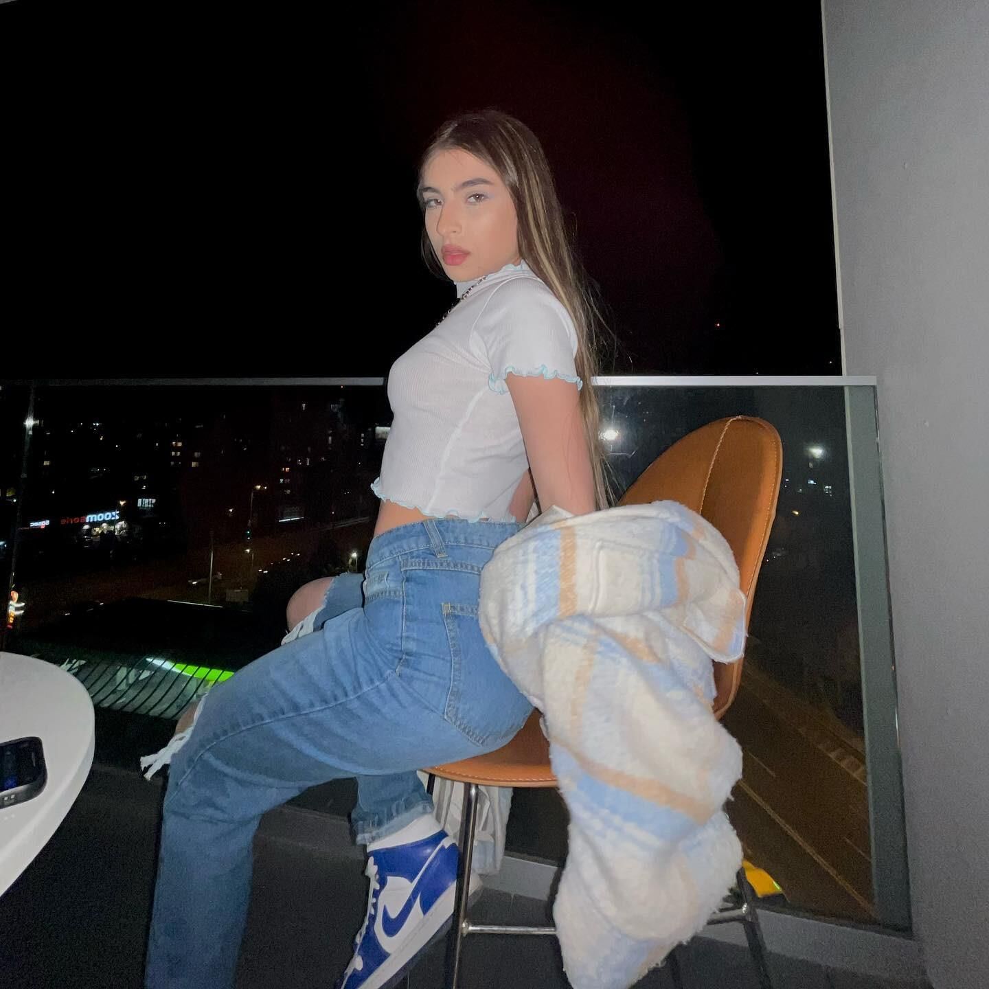 ANNE BAGU