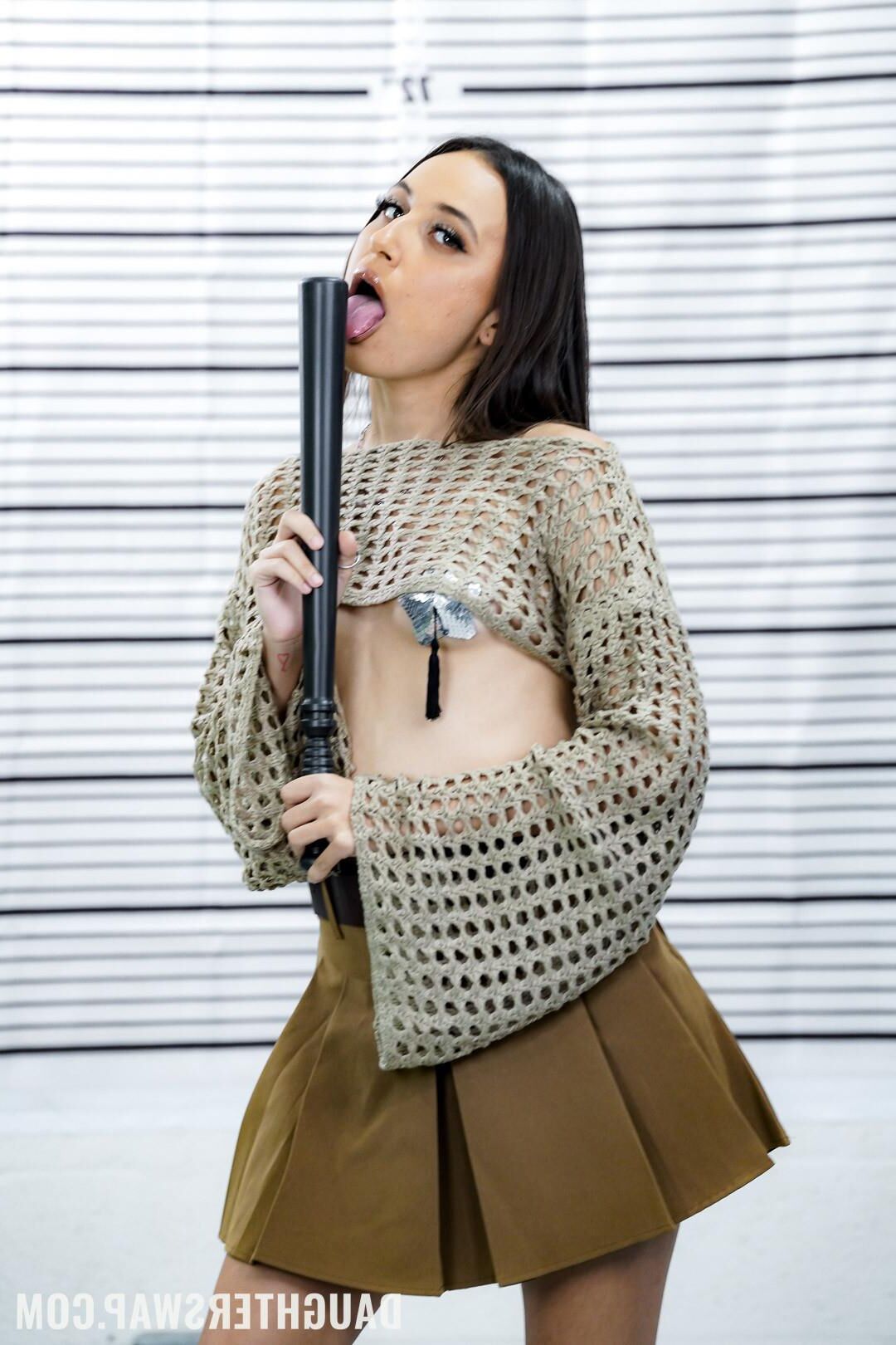 Lola Aiko , Charlotte Mae yo Whatever, Officer Stepdaddy