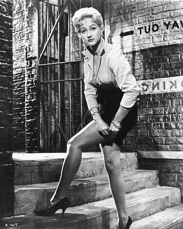 Liz Frazer