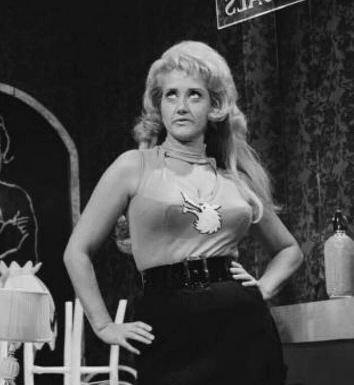 Liz Frazer