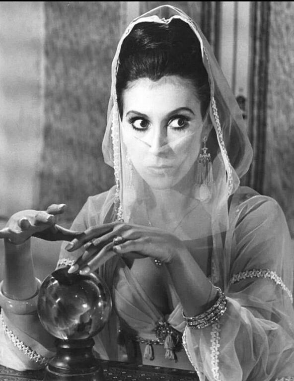 ANITA HARRIS