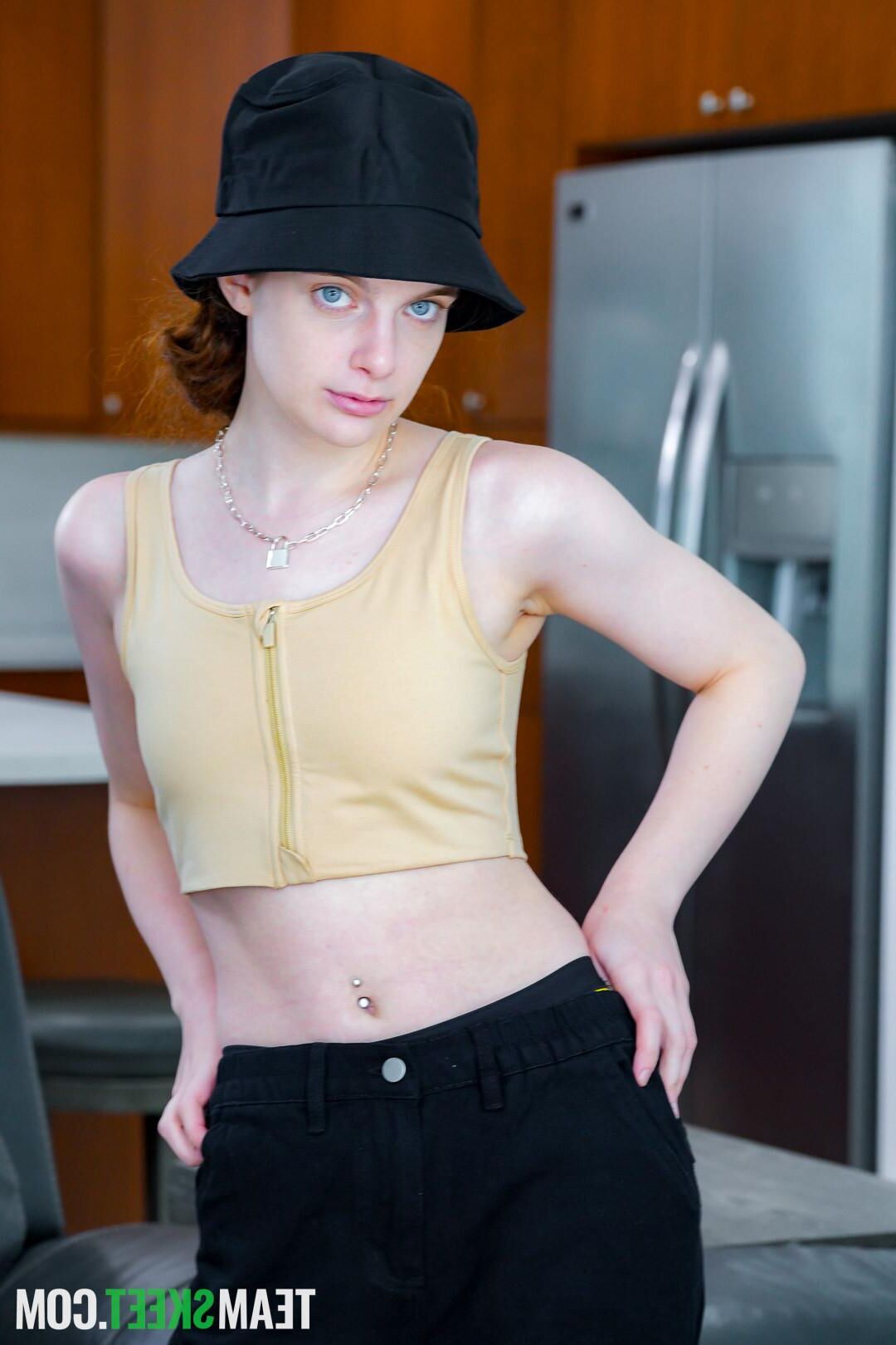 Miss Raquel Yo, Marina Vaylor Yo Stepmom te enseñará