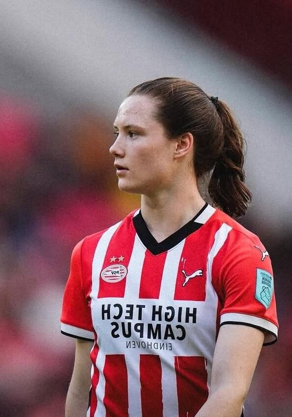 PSV women (comment which one you like)
