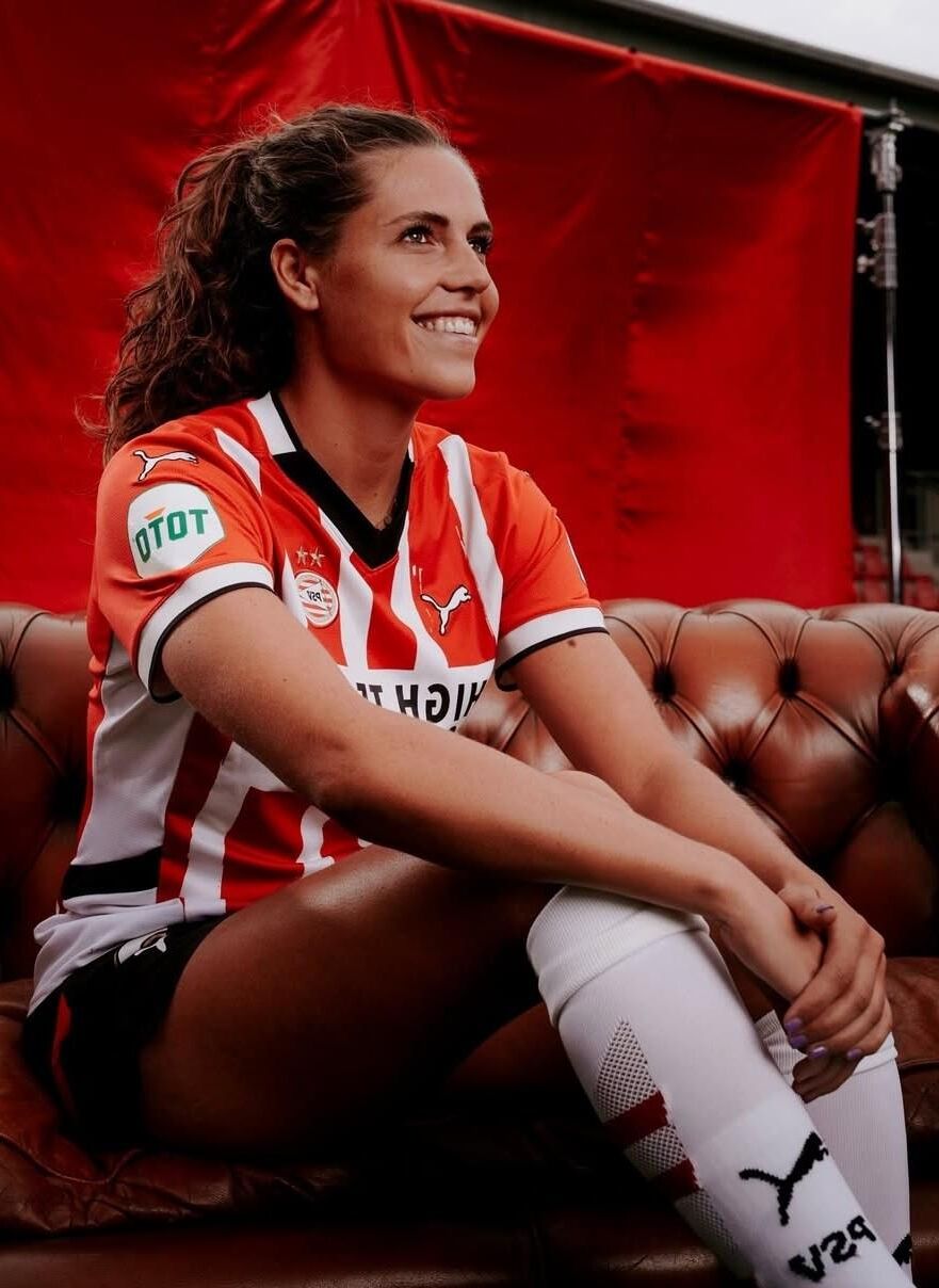PSV women (comment which one you like)