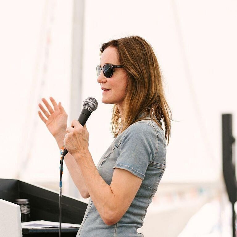 Susie Dent