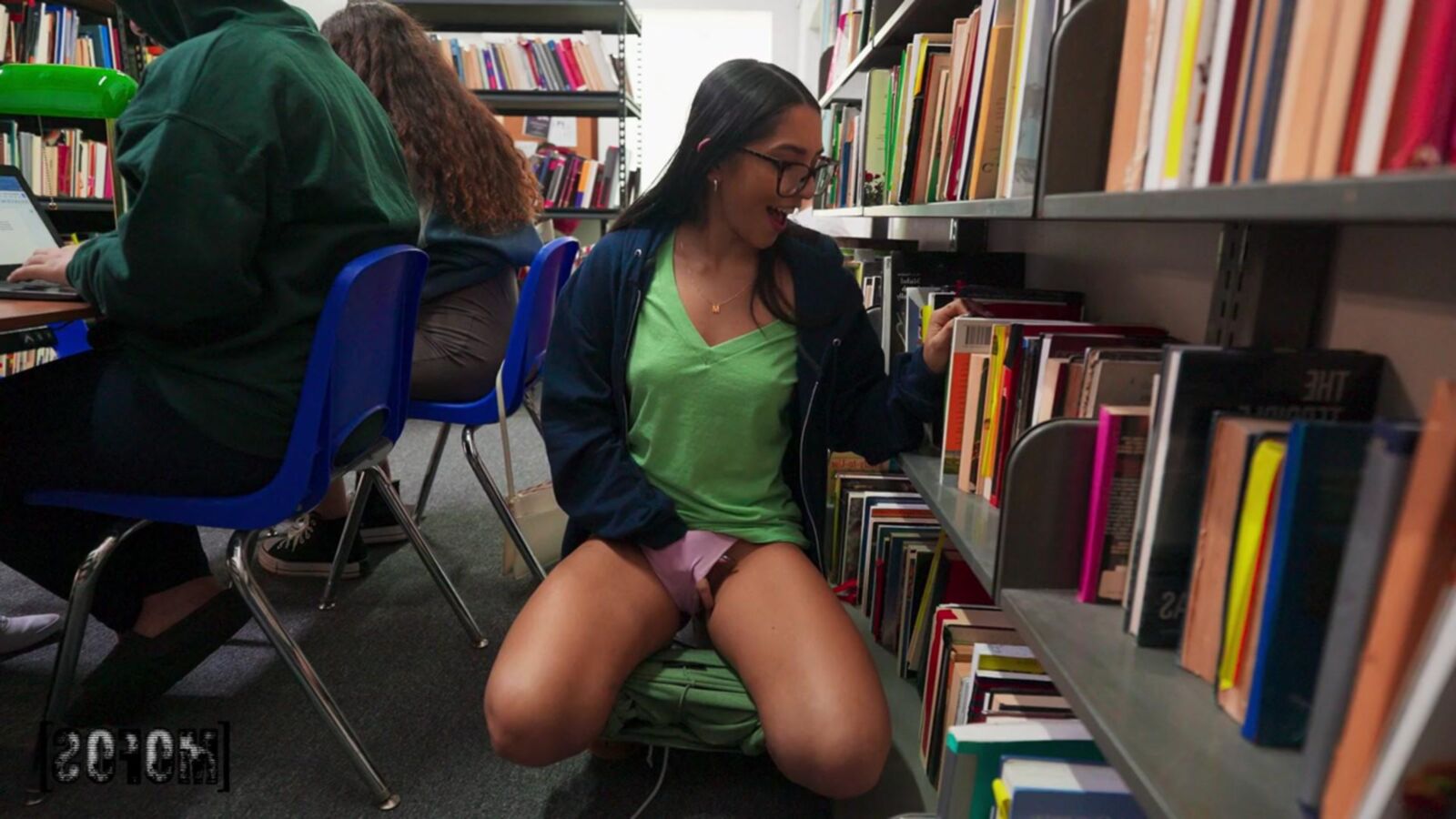 Madison Wilde yo The Library