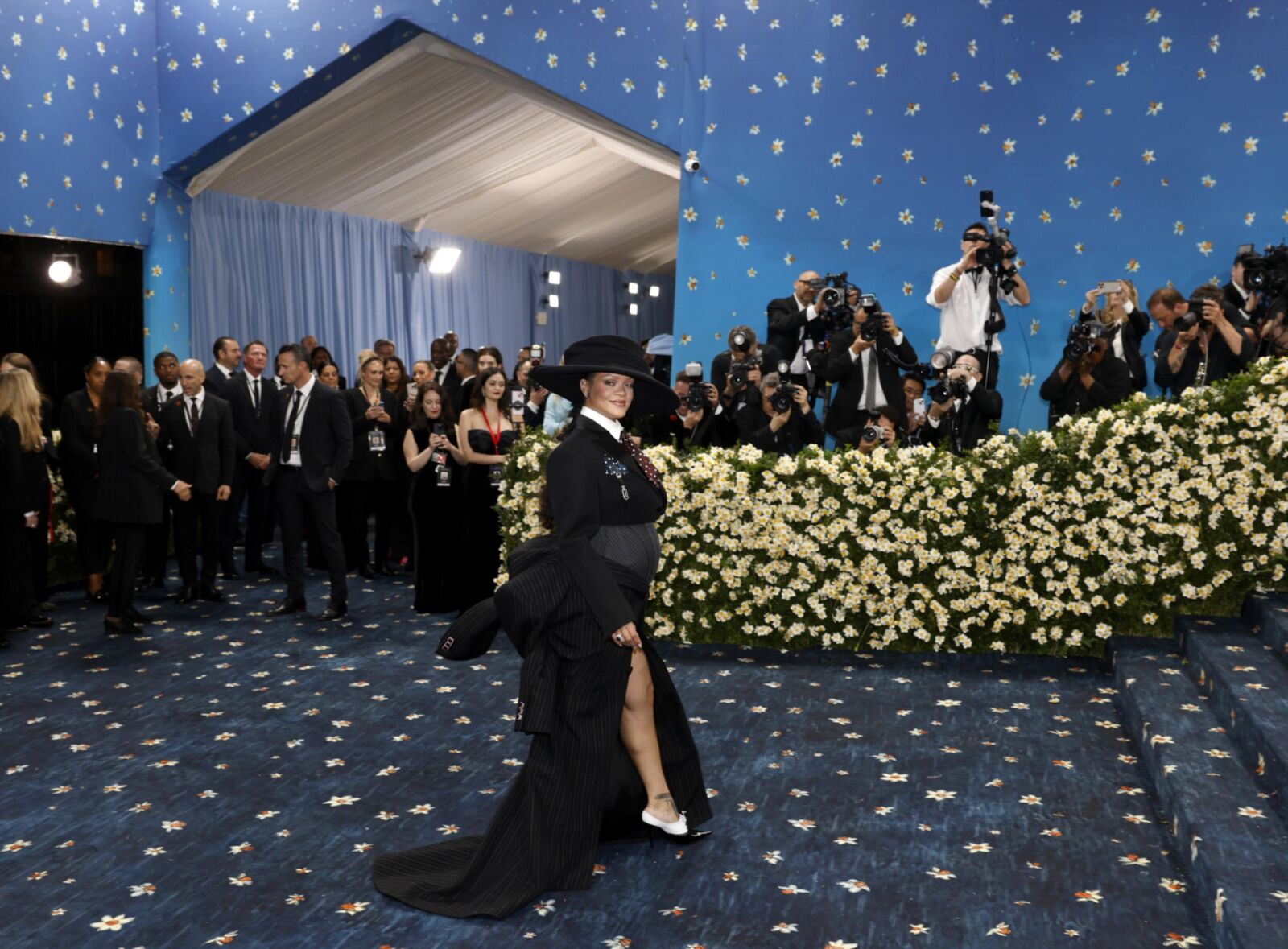 Rihanna Met Gala