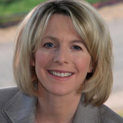 Hazel Irvine Cum auf ihrem Gesicht