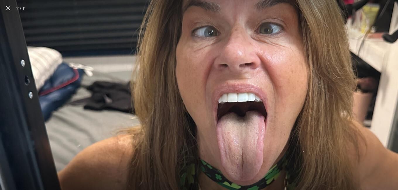 Milf Mary Screen Shots