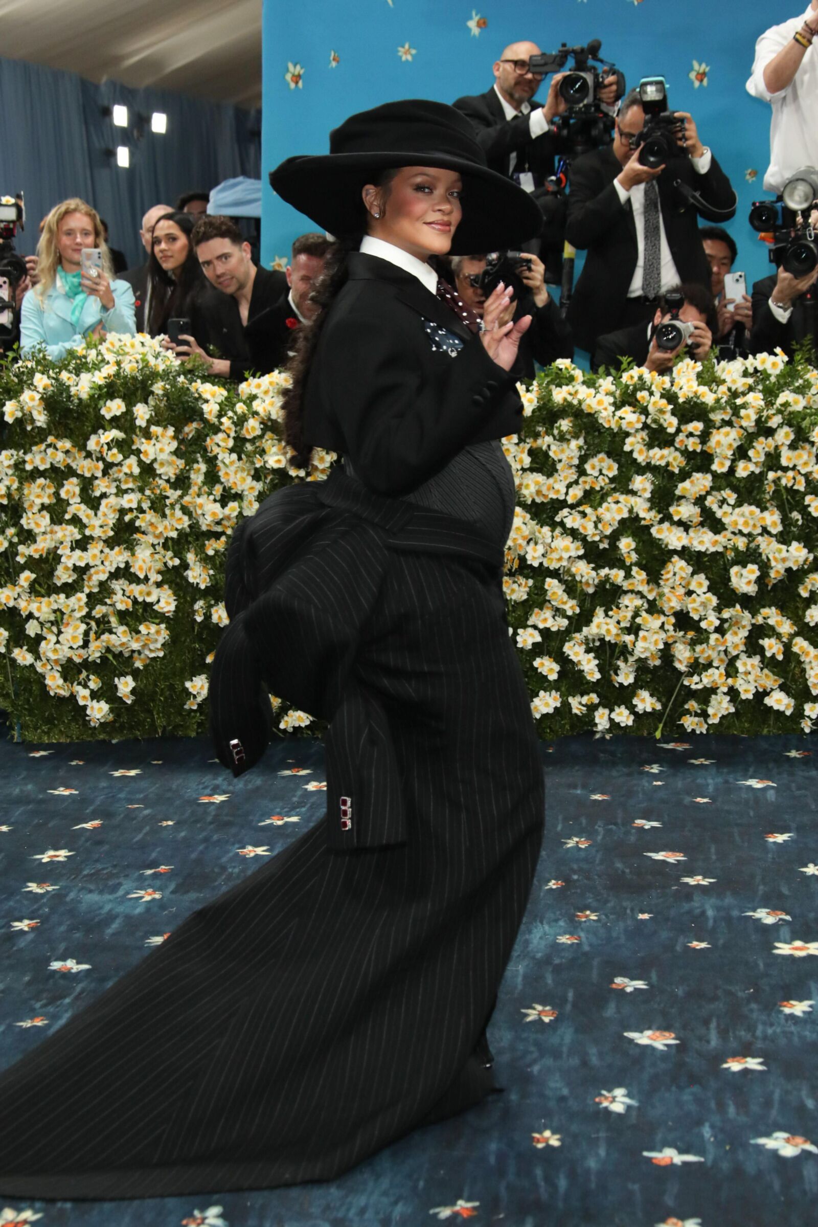 Rihanna Met Gala
