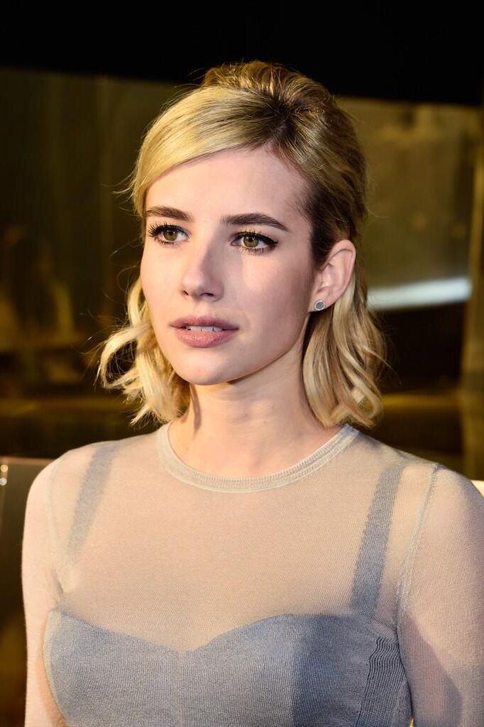 Emma Roberts 