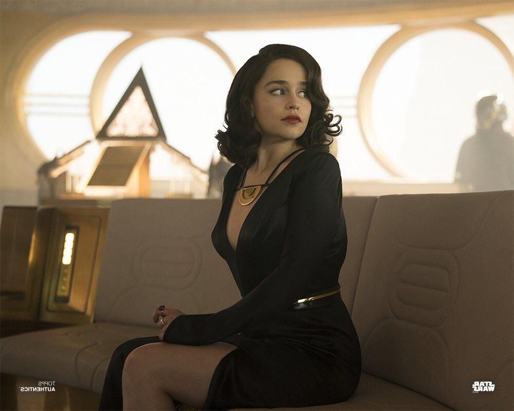 Emilia Clarke is hot