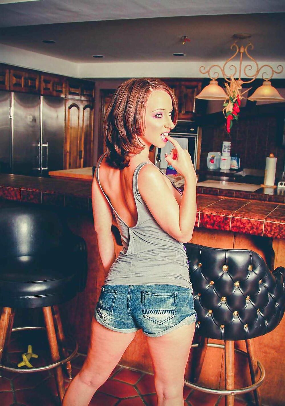 Jada Stevens Bootyqueen