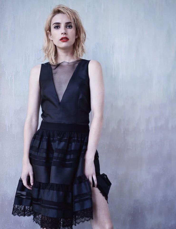 Emma Roberts 