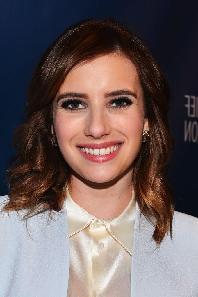 Emma Roberts 