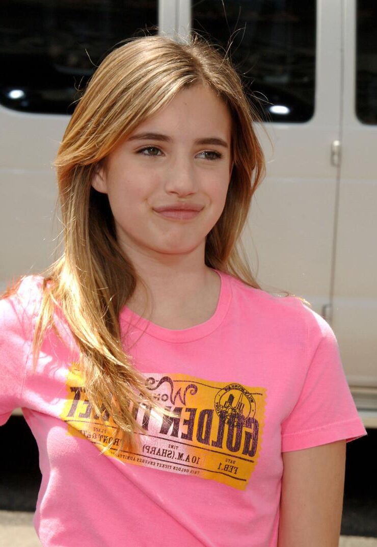 Emma Roberts 