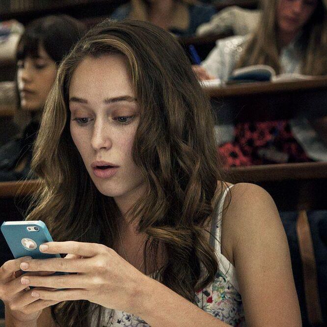 Alycia Debnam Carey hot lady