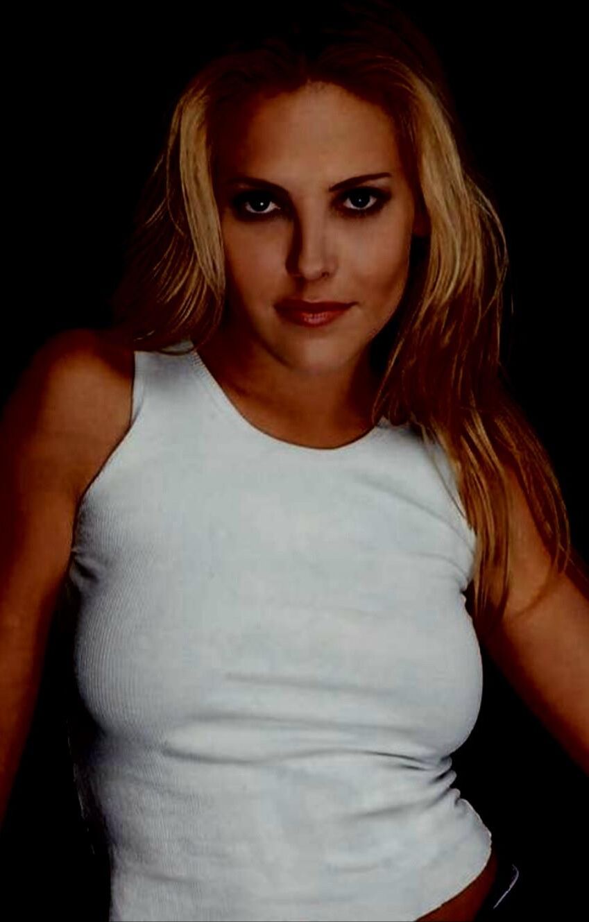 Mercedes McNab Photo #
