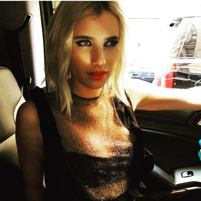 Emma Roberts 
