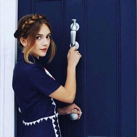 Emilia Jones is hot 
