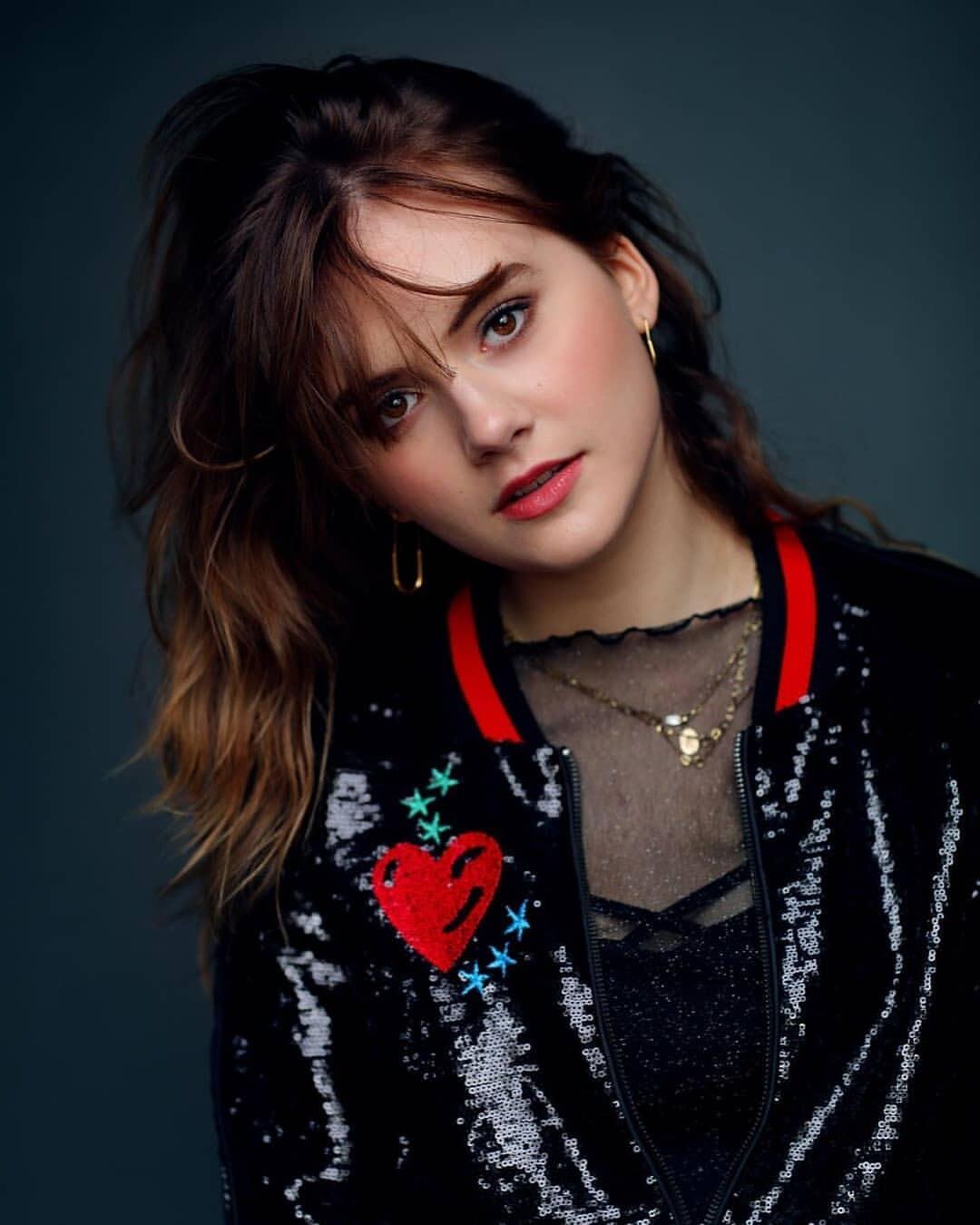 Emilia Jones is hot 