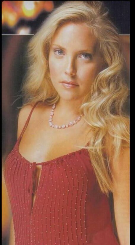 Mercedes McNab Photo #