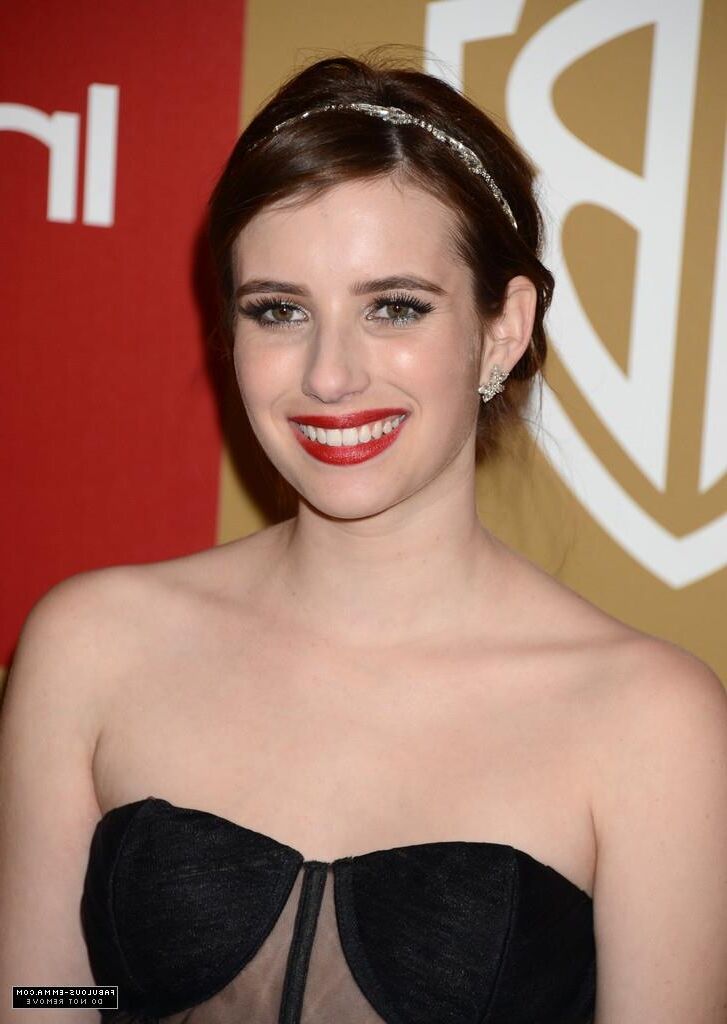 Emma Roberts 