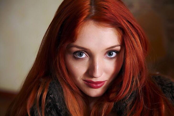 Random The Red Fox (Michelle H) non nude 