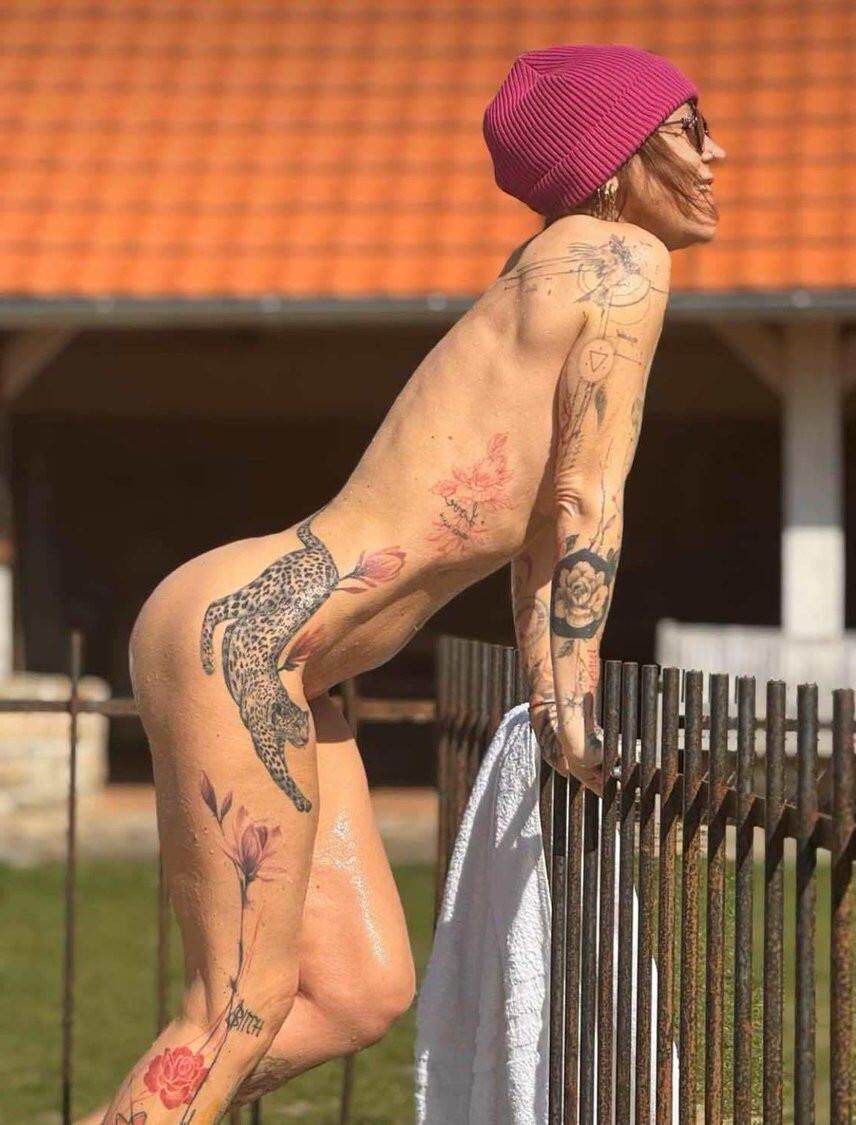 Katerina Kaira Hrachovcova ( )