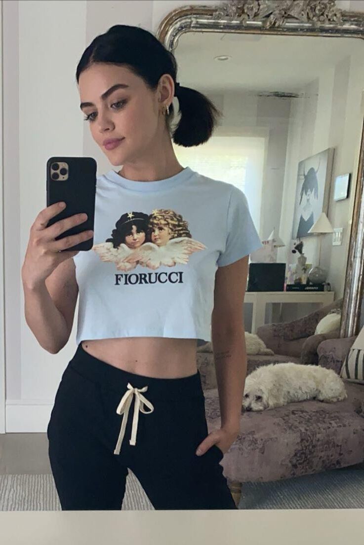 Lucy Hale Fuckbunny Imaging Ella mira hacia arriba: D