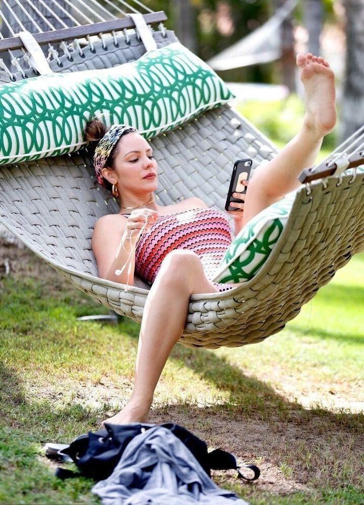 Celebrity Feet 